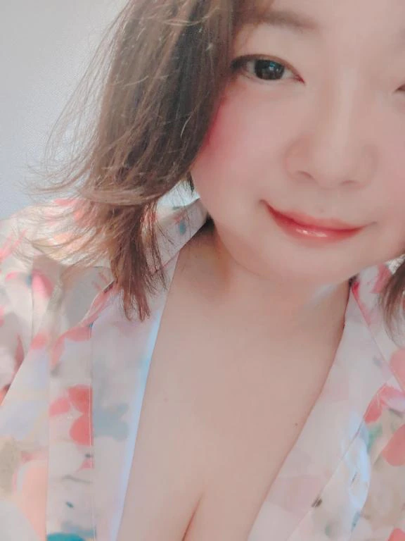 ほのの写メ日記｜人妻の楽園