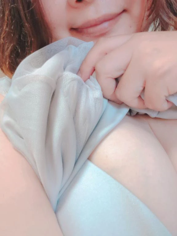 ほのの写メ日記｜人妻の楽園